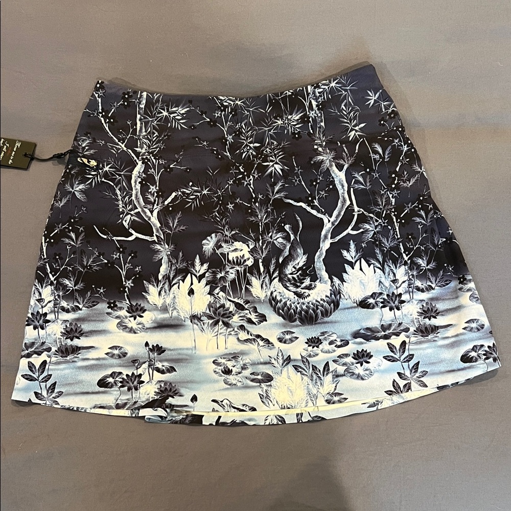 Elegant Blue and White Mini Skirt